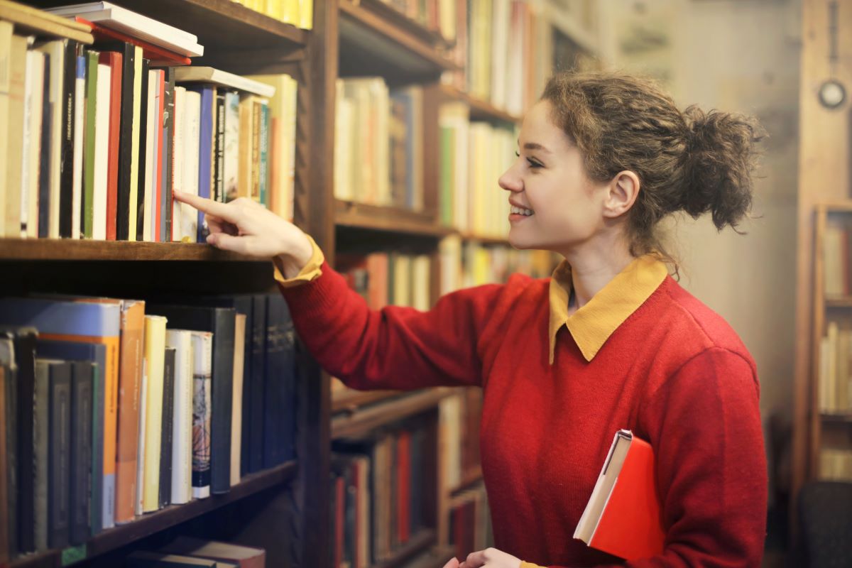 Dlaczego warto chodzić do biblioteki?
